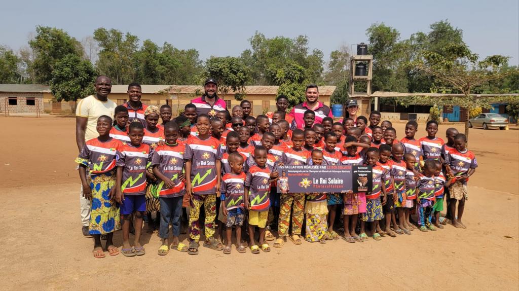 2025 démarre au Bénin pour le Roi Solaire