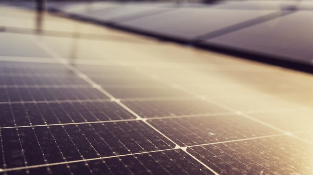 FAQ Énergie Solaire 2025 : Tout savoir avant d’installer