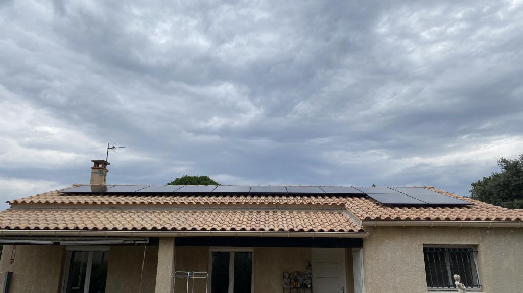 Suze-La-Rousse (Drôme) - 5.1 Kwc