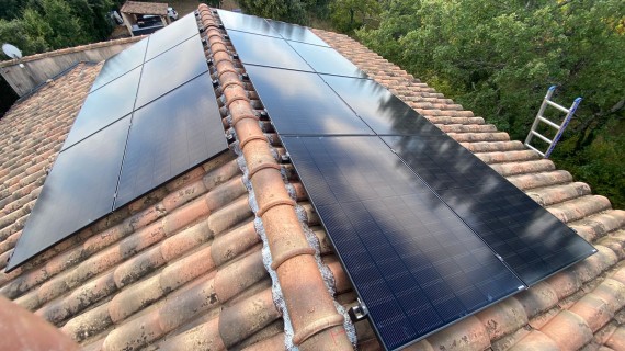 Le Roi Solaire St Restitut (Drôme) - 6 Kwc