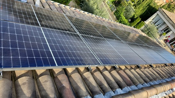 Nyons (Drôme) - + 3 Kwc